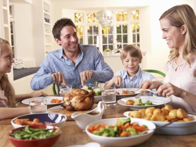comer-en-familia-mejora-la-alimentacion-de-los-ninos