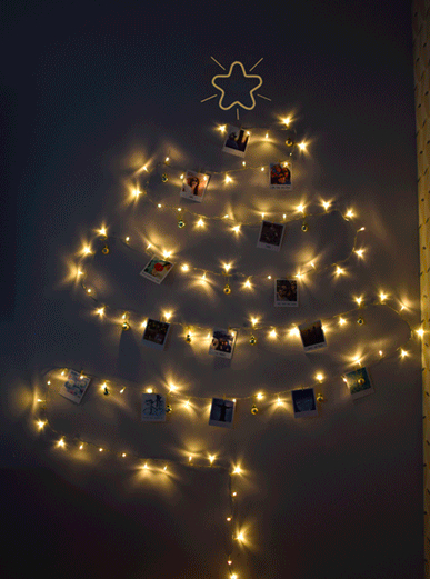 Y si realizamos un árbol de Navidad con revelados retro y luces.